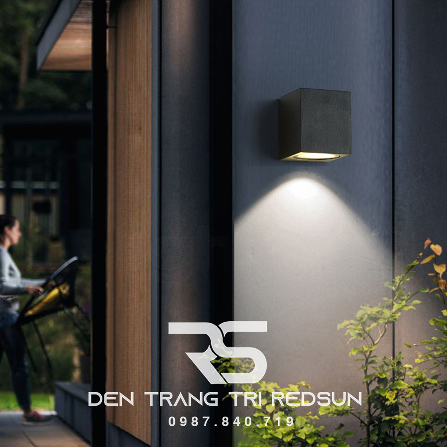 Đèn tường hiện đại lắp sân vườn LT_011.1
