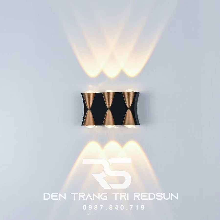 Đèn tường hiện đại lắp cầu thang LT048/6