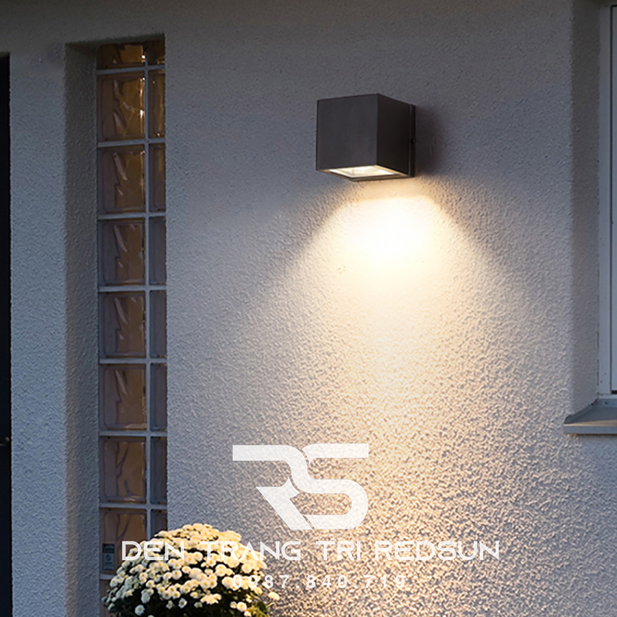 Đèn tường hiện đại lắp sân vườn LT_011.1