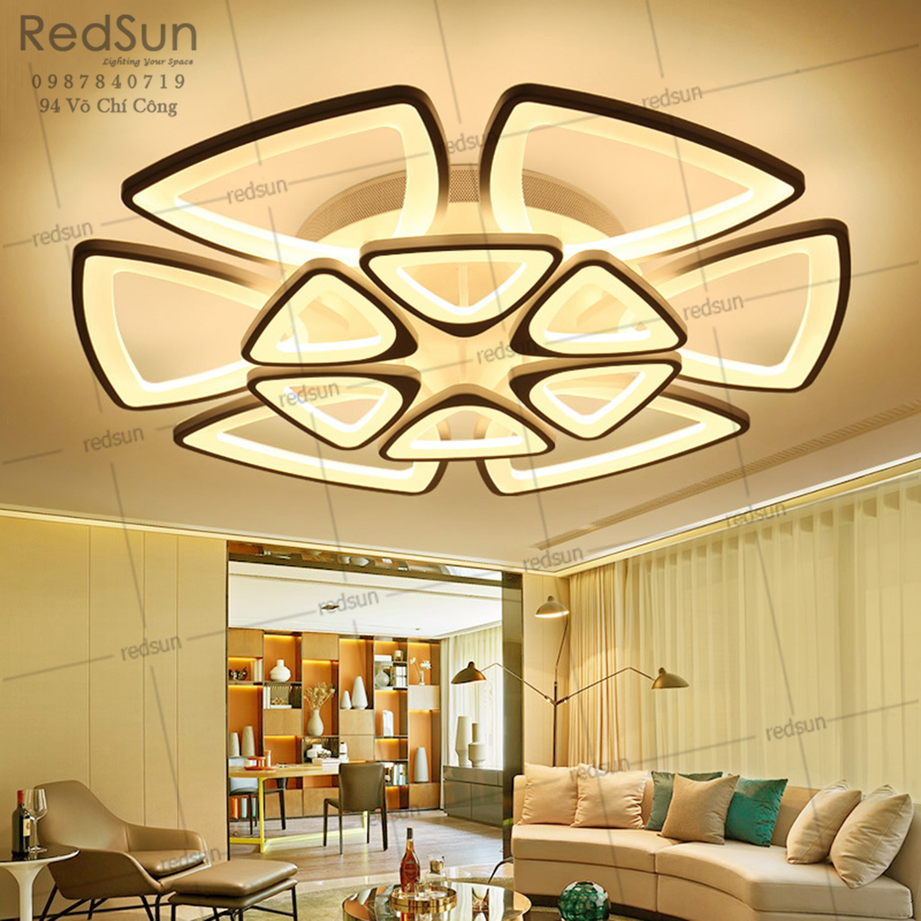 Mâm ốp trần Mika tam giác OT-002