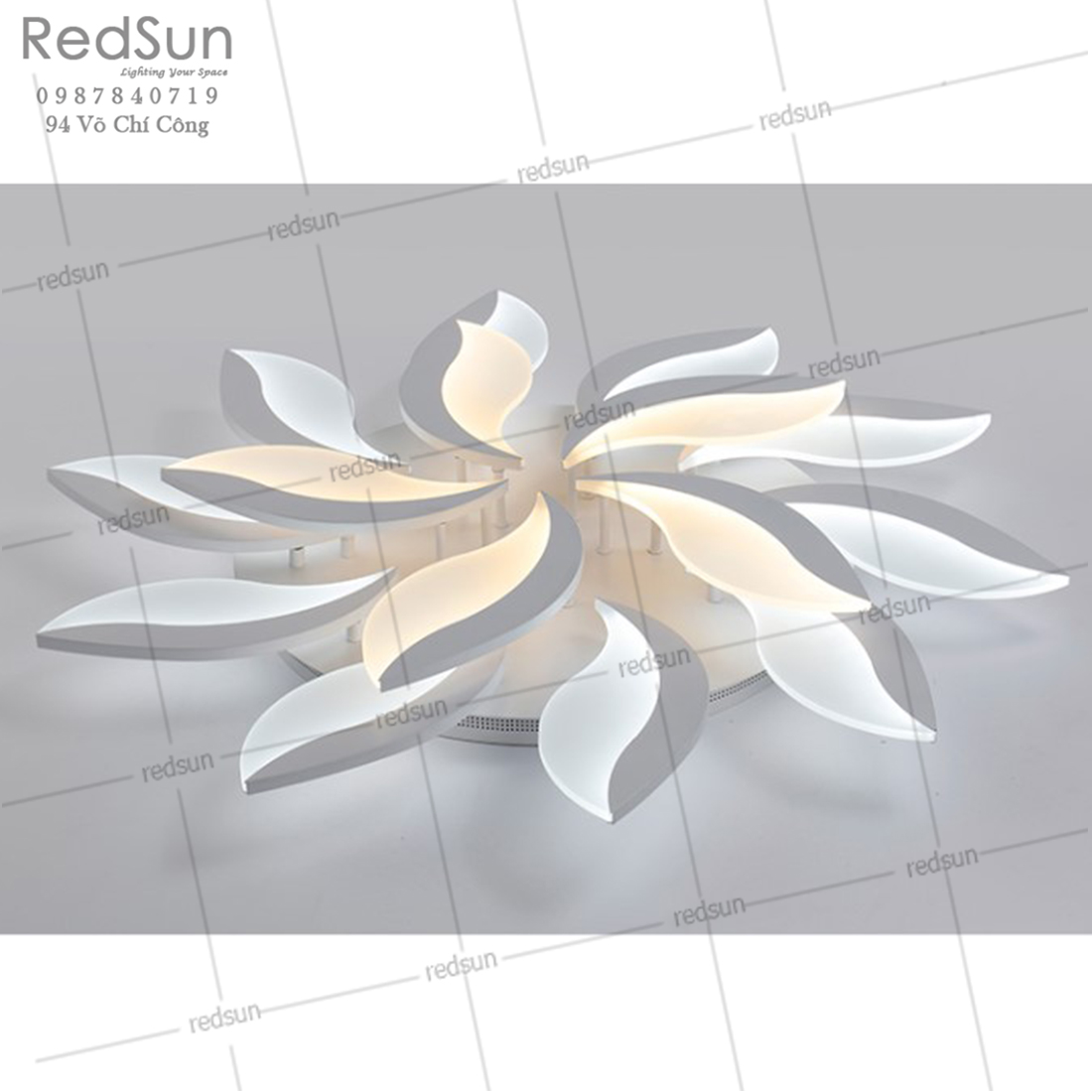 Mâm ốp trần Mika đuôi cáo 15 OT-011