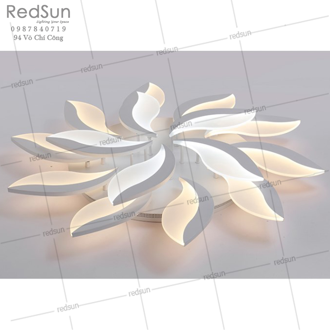 Mâm ốp trần Mika đuôi cáo 15 OT-011