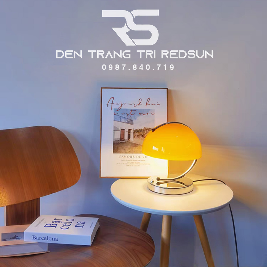 Đèn Bàn Hiện Đại Bắc Âu DB2031