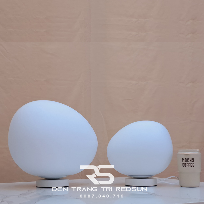 Đèn Bàn Hiện Đại Bắc Âu DB2083