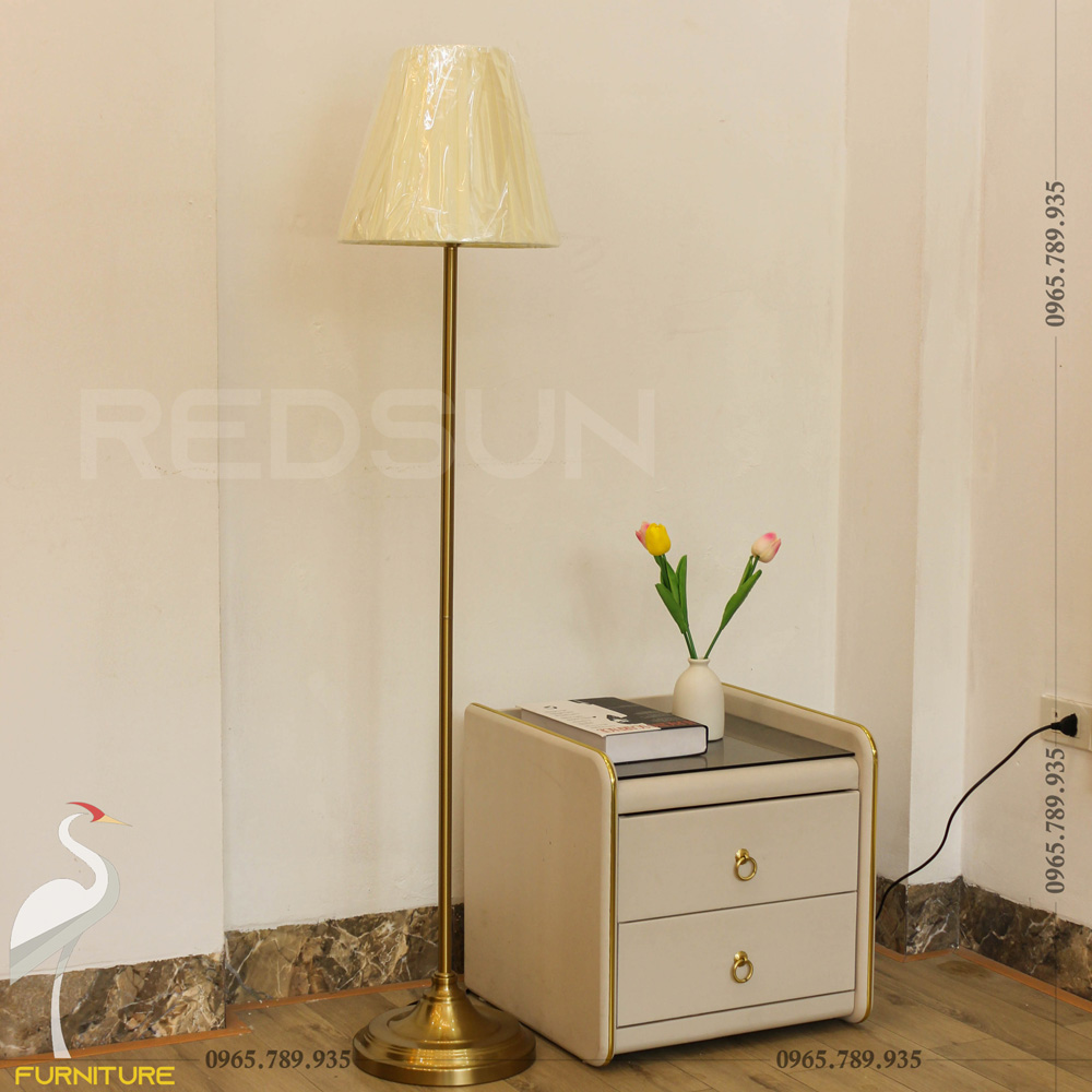 Đèn Sàn Hiện Đại CAY028