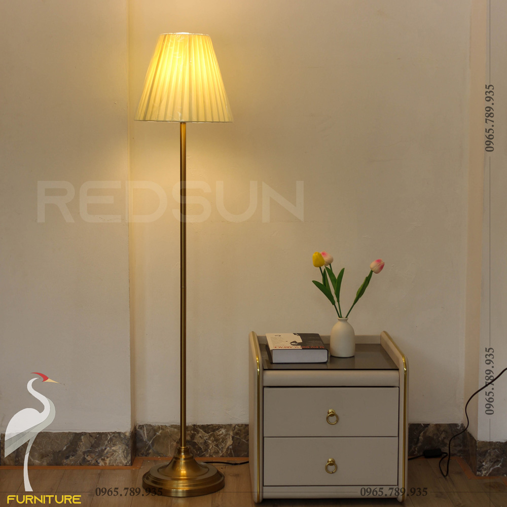 Đèn Sàn Hiện Đại CAY028