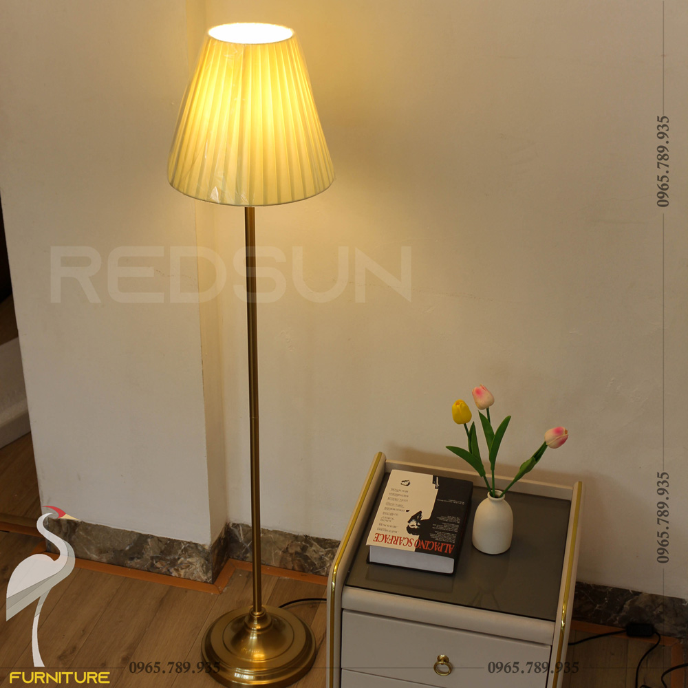 Đèn Sàn Hiện Đại CAY028