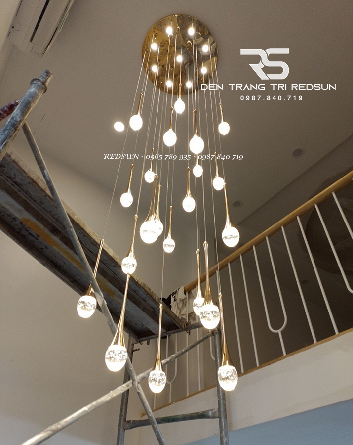 Đèn Thả Trần Hiện Đại Lắp Thông Tầng Cầu Thang, Phòng Khách, Bàn Ăn Chất Liệu Pha Lê HTK033