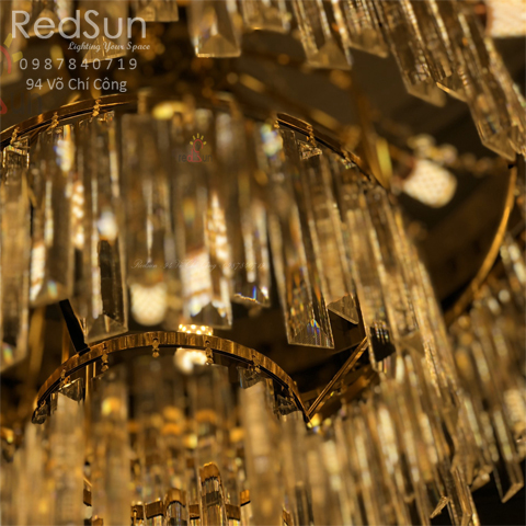 Chùm Đèn Đồng Pha lê 5 tầng (Thực tế)