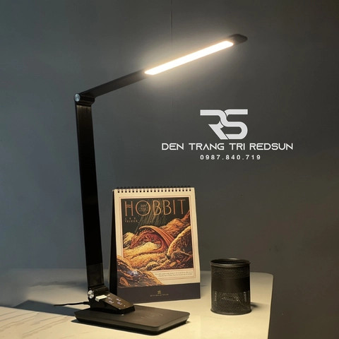 Đèn Bàn Hiện Đại DB-CTX18