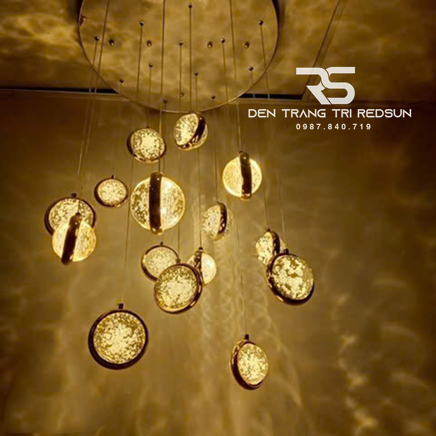 Đèn Thả Trần Hiện Đại Lắp Thông Tầng Cầu Thang, Phòng Khách, Bàn Ăn Chất Liệu Pha Lê HTK029
