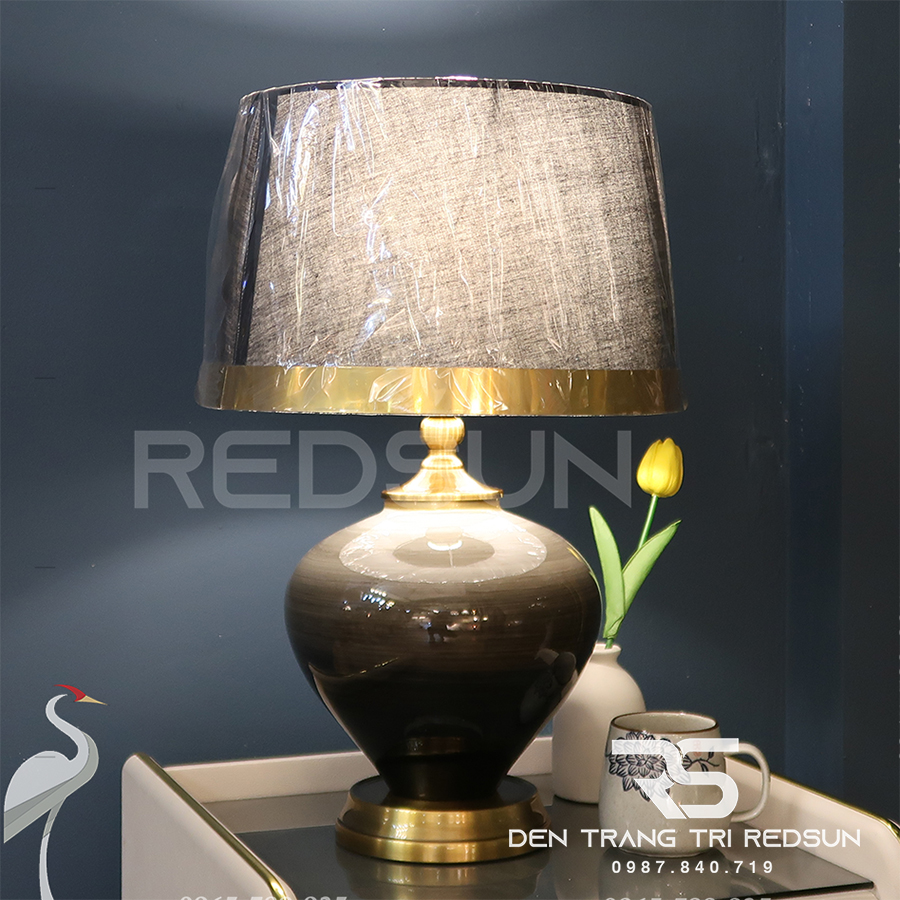 den-ban-hien-dai-db-c8788