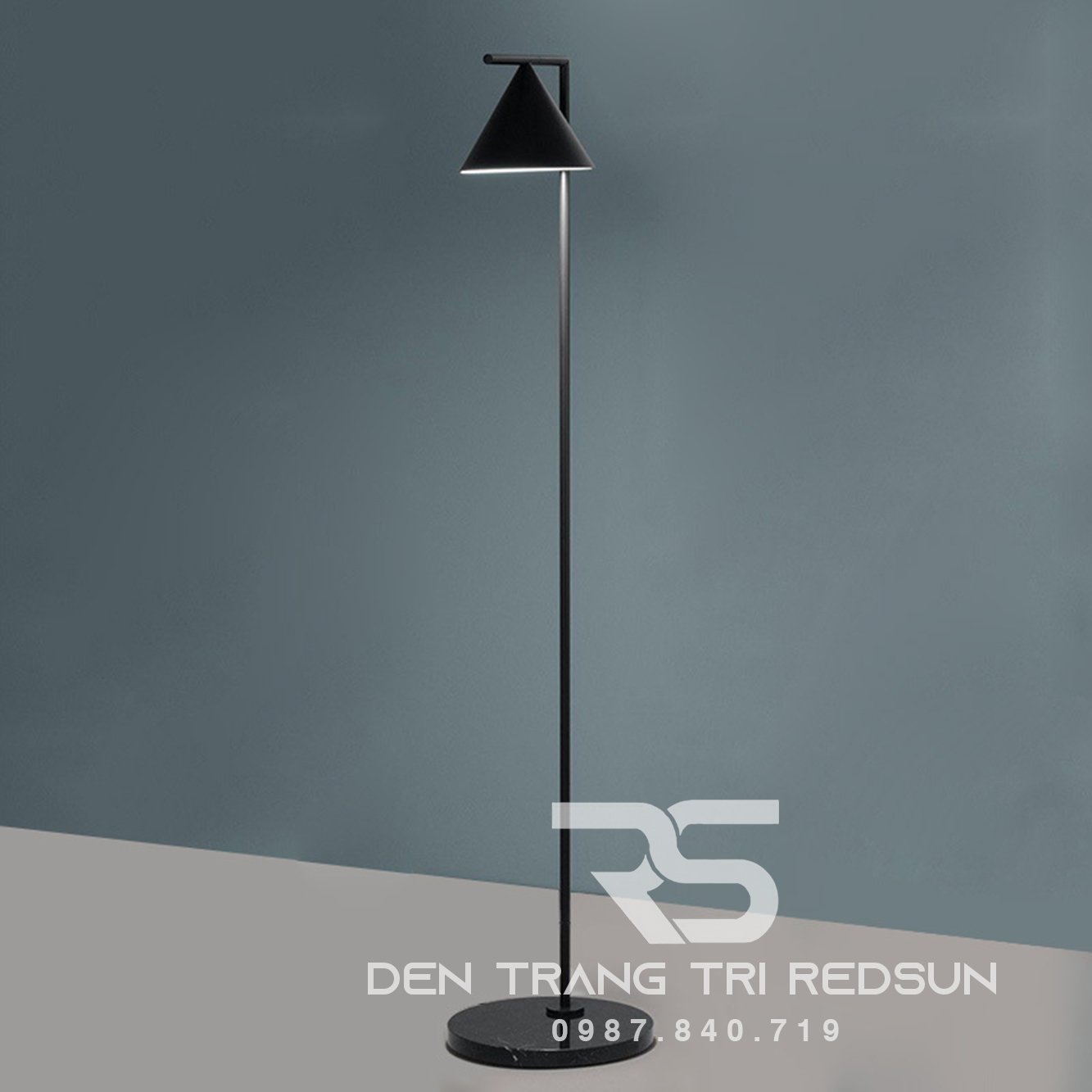 Đèn Sàn Hiện Đại DS2013