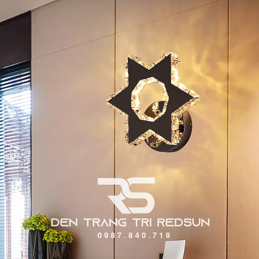 Đèn tường pha lê trang trí phòng khách hiện đại DT1183
