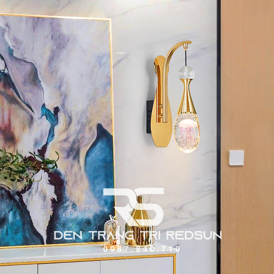 Đèn tường pha lê trang trí phòng khách hiện đại DT1174