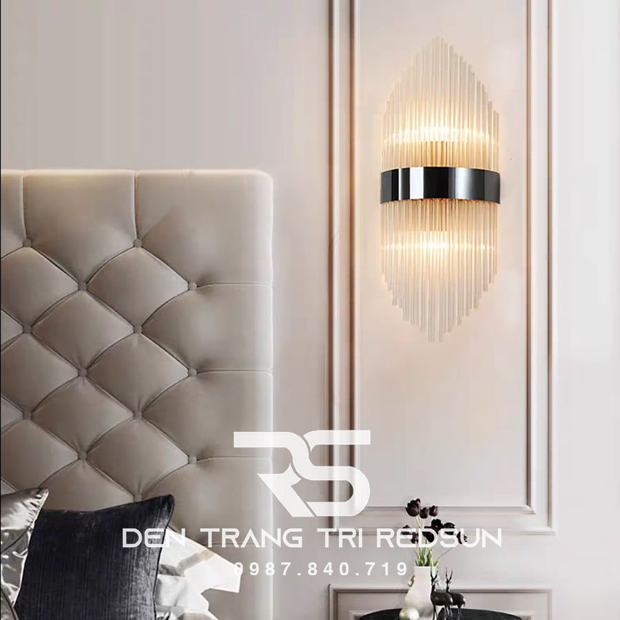 Đèn tường pha lê trang trí phòng khách hiện đại L6001 Đen