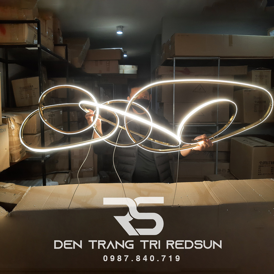 Đèn Thả Bàn Ăn Hiện Đại Bắc Âu Khung Inox Chiều Dài 160cm DC-L037