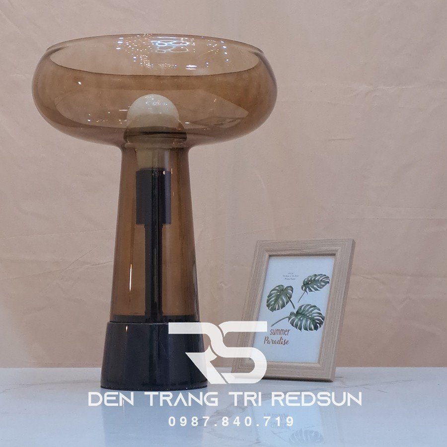 Đèn Bàn Hiện Đại Bắc Âu DB2043