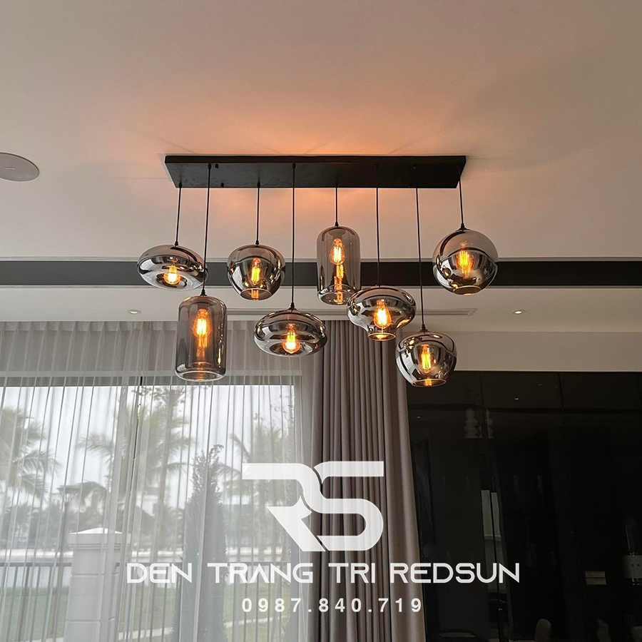 Đèn Thả Bàn Ăn Hiện Đại Bắc Âu Choá Thuỷ Tinh Đen Khói CDT-L014 Bộ 8 Thả