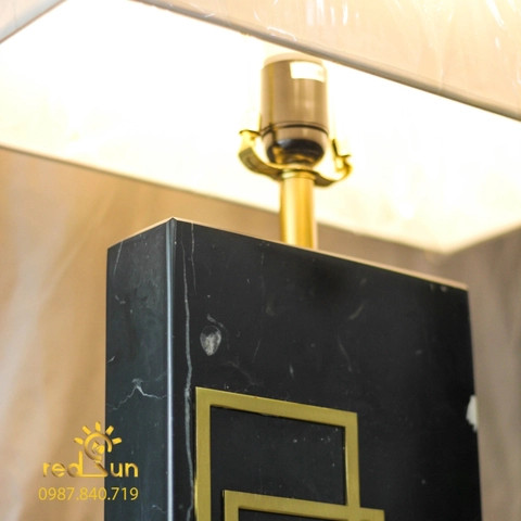 Đèn Bàn Hiện Đại DB-C6623