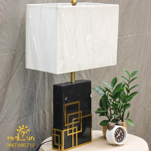 den-ban-hien-dai-db-c6623-1