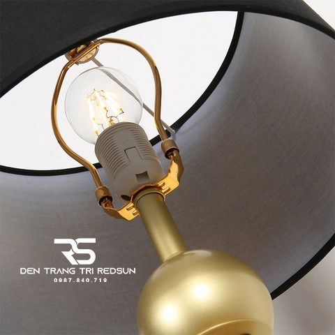 Đèn Bàn Hiện Đại DB2016