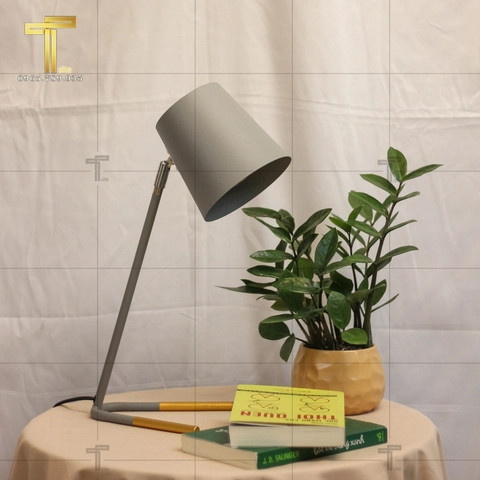 Đèn Bàn Hiện Đại DB2048