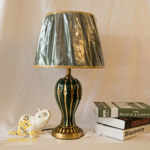 Đèn Bàn Hiện Đại DB-C1939