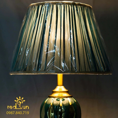 Đèn Bàn Hiện Đại DB-C1939