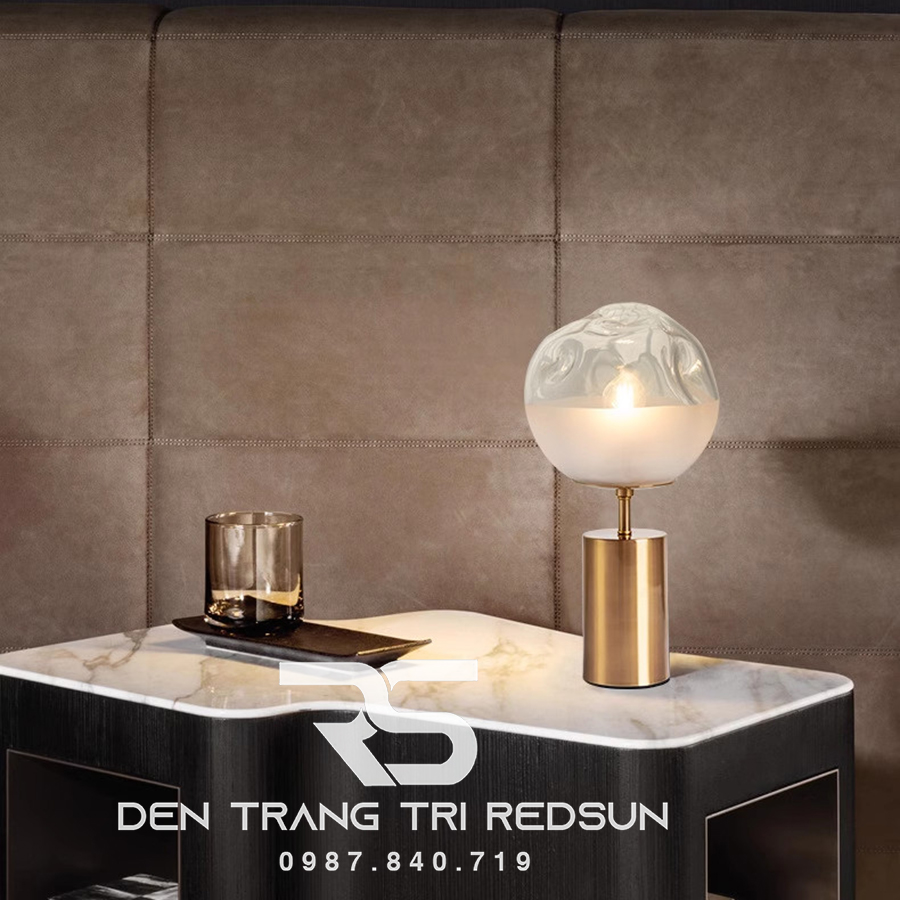 den-ban-hien-dai-db2005