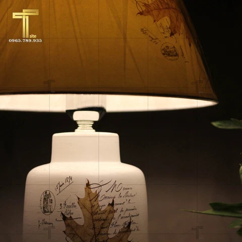 Đèn Bàn Hiện Đại DB-C5712