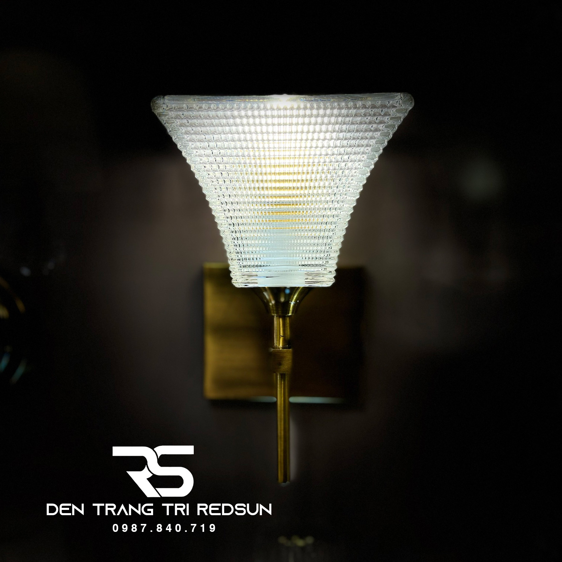 Đèn Tường Phòng Khách, Phòng Ngủ, Cầu Thang Phong Cách Hiện Đại DT-C5600