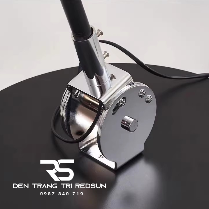 Đèn Sàn Hiện Đại Tối Giản Phong Cách Italia DS2037