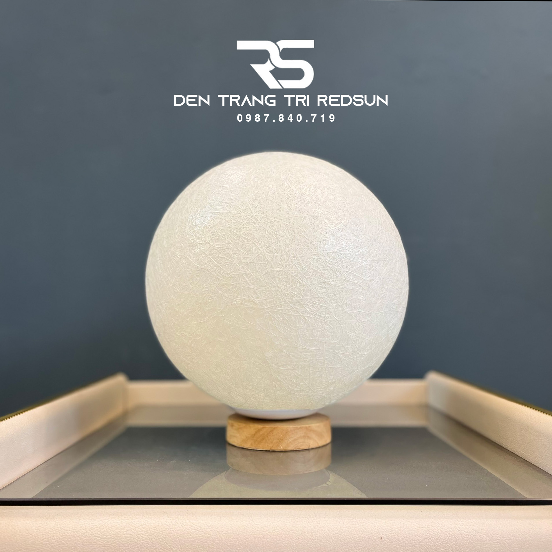 Đèn Bàn Hiện Đại Bắc Âu DB2088