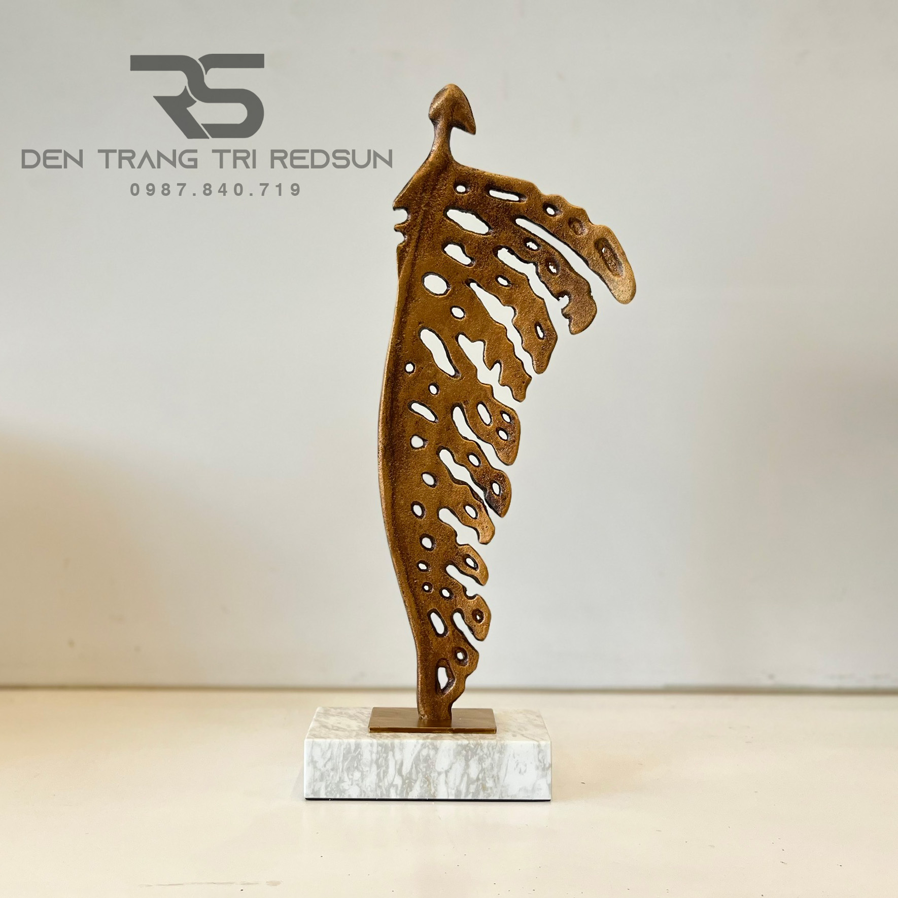 Đồ Trang Trí Nghệ Thuật Phòng Khách, Phòng Ngủ, Phòng Ăn Hình Lá Phong Cách Bắc Âu DDC-007