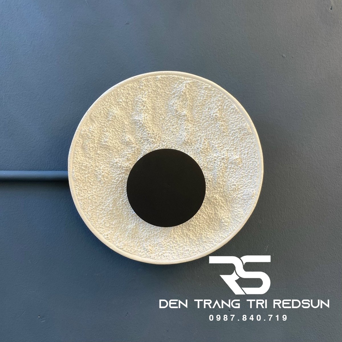 den-tuong-compossite-phong-cach-bac-au-dt-113