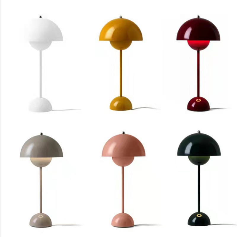 Đèn Bàn Hiện Đại Bắc Âu DB2069