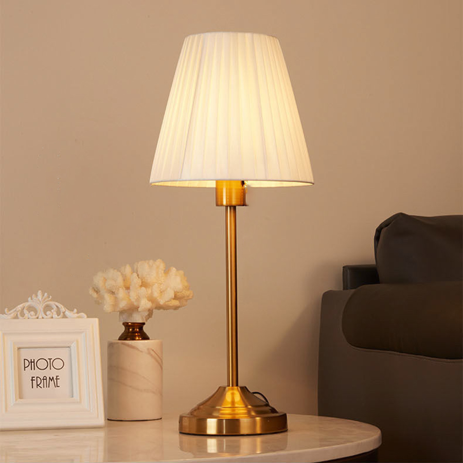 Đèn Bàn Hiện Đại B133