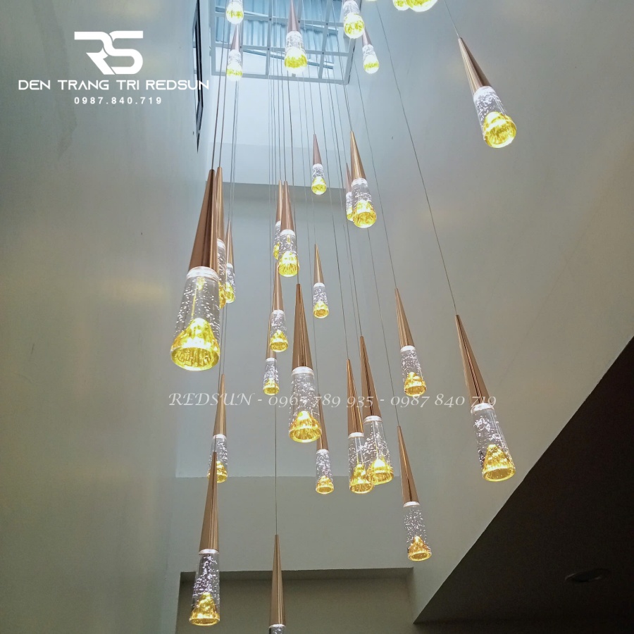 Đèn Thả Trần Lắp Phòng Khách, Phòng Ngủ, Thông Tầng Cầu Thang Hiện Đại Chất Liệu Pha Lê HTK059