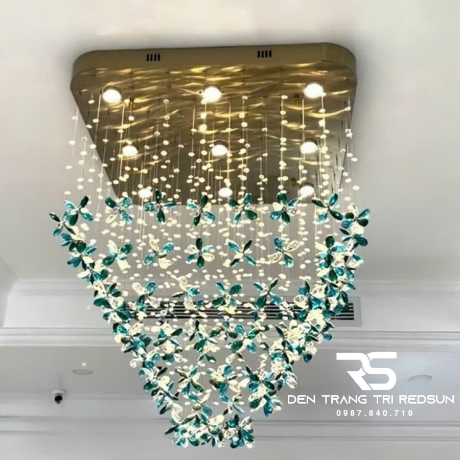 Đèn Mâm Pha Lê Ốp Trần Thả Cánh Hoa Phòng Khách Hiện Đại MV9205