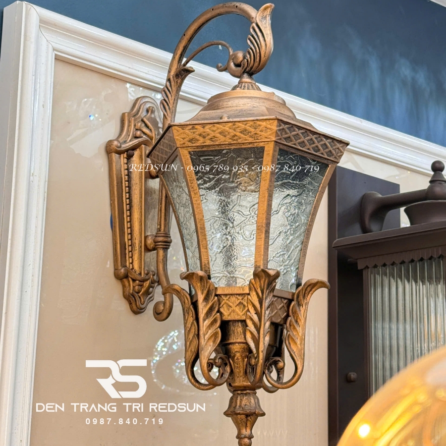 Đèn Tường Chùa Hợp Kim Lắp Ngoài Trời DT-C0328