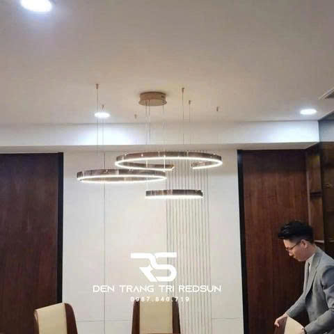 Đèn Thả Phòng Khách Hiện Đại Bắc Âu LED Ring 3 Vòng Khuyết Khung Inox Vàng 3VKMD