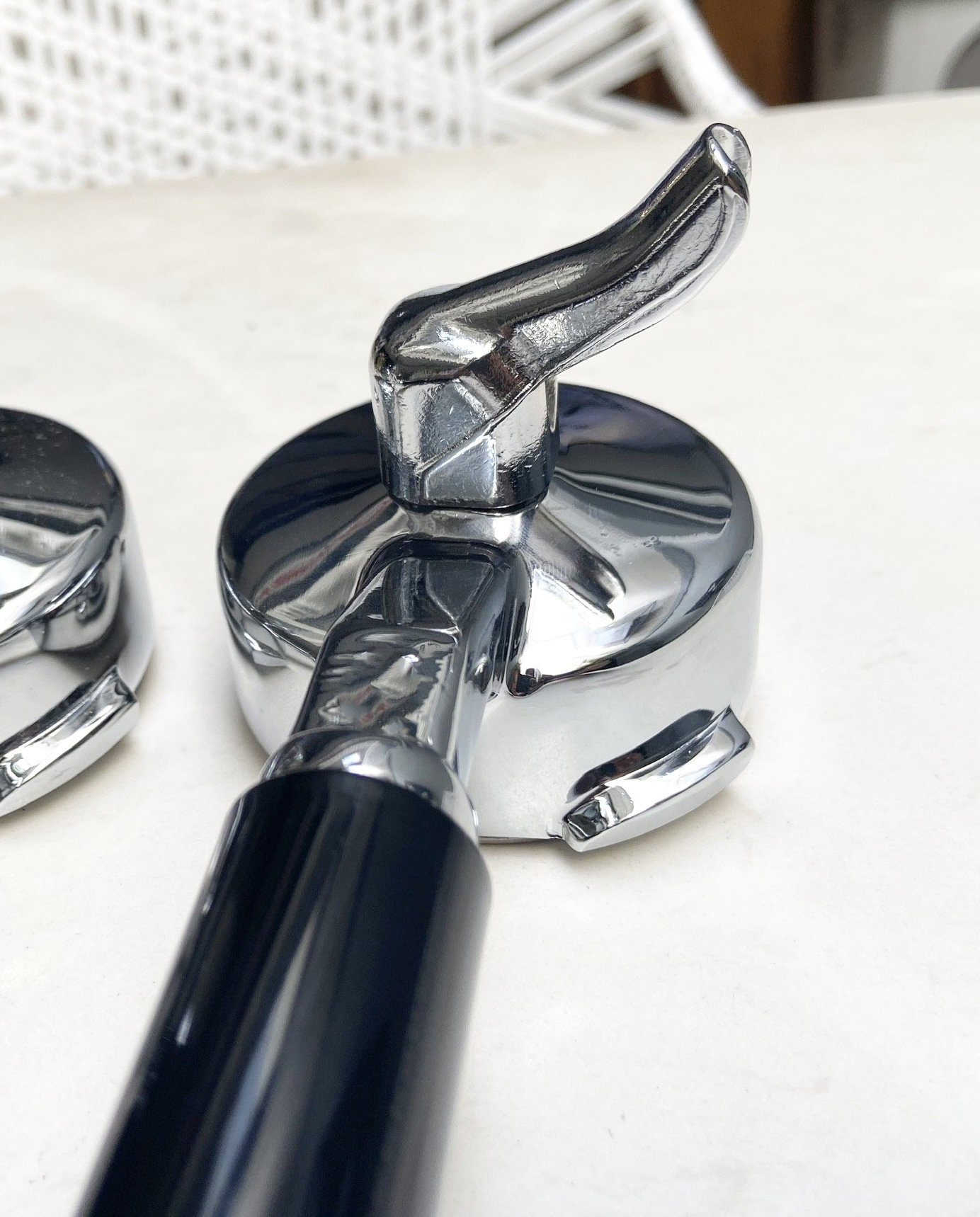 Tay pha đơn (1 tách) LAMVITA hoàn chỉnh, P/N: LVT311