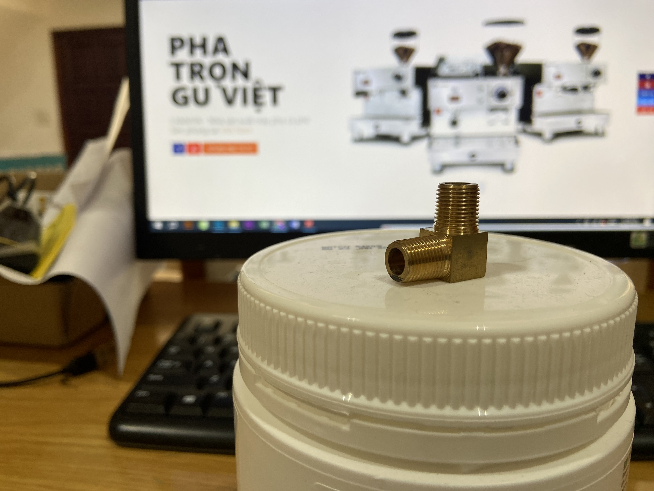 Co L đồng thau 9.6 x 9.6 mm