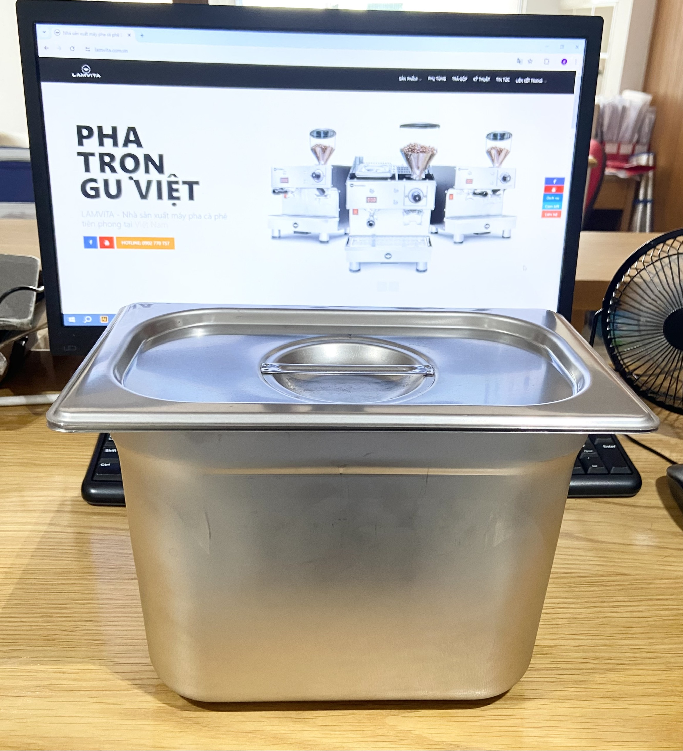 Phụ kiện máy xay cà phê: Khay GN 1/4 (khay GN 1/4-200mm và nắp), P/N: LVT27011