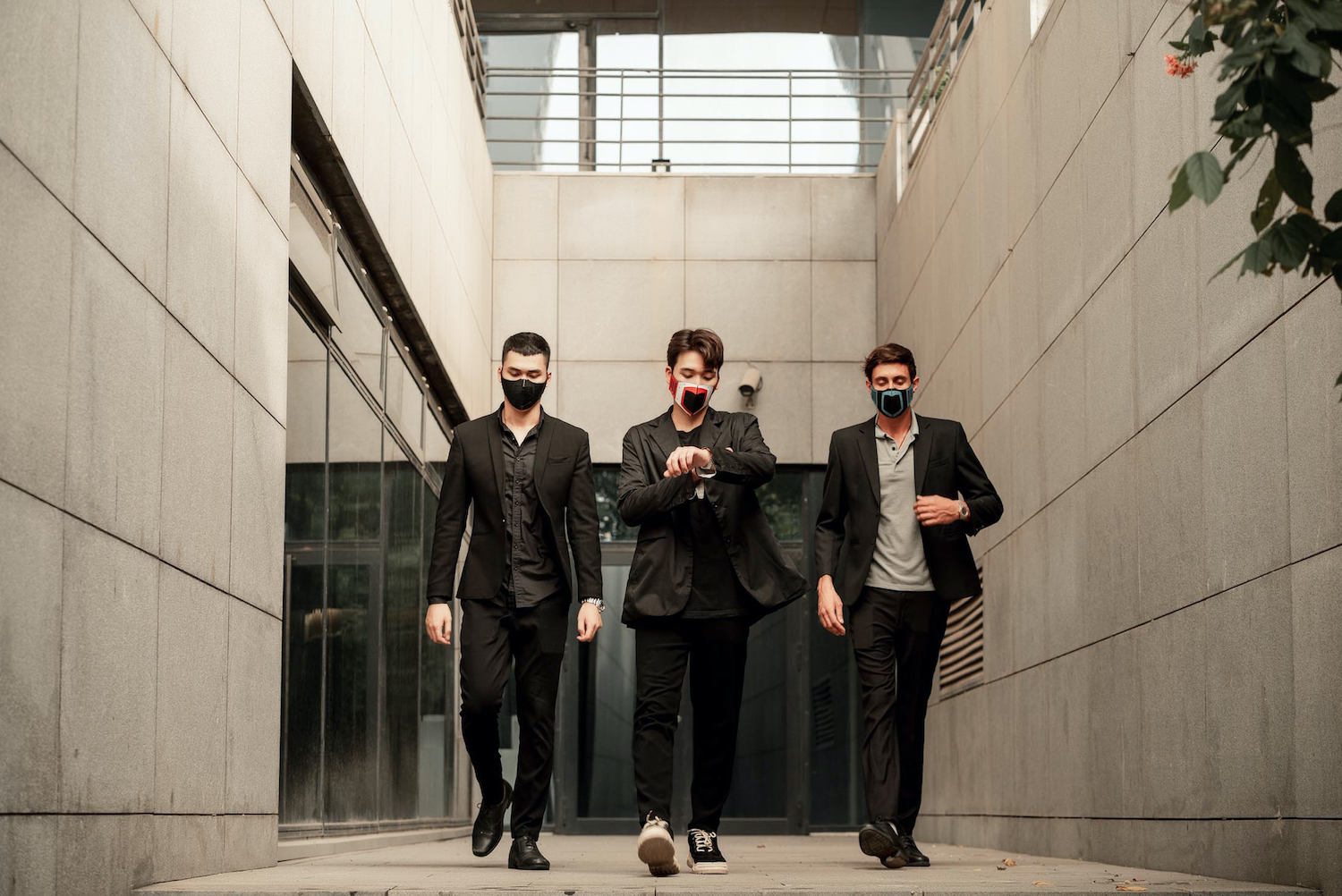 Hãy để khẩu trang Gia Bảo Luxury lên tiếng: một “Quý ông khác biệt” là như thế nào?