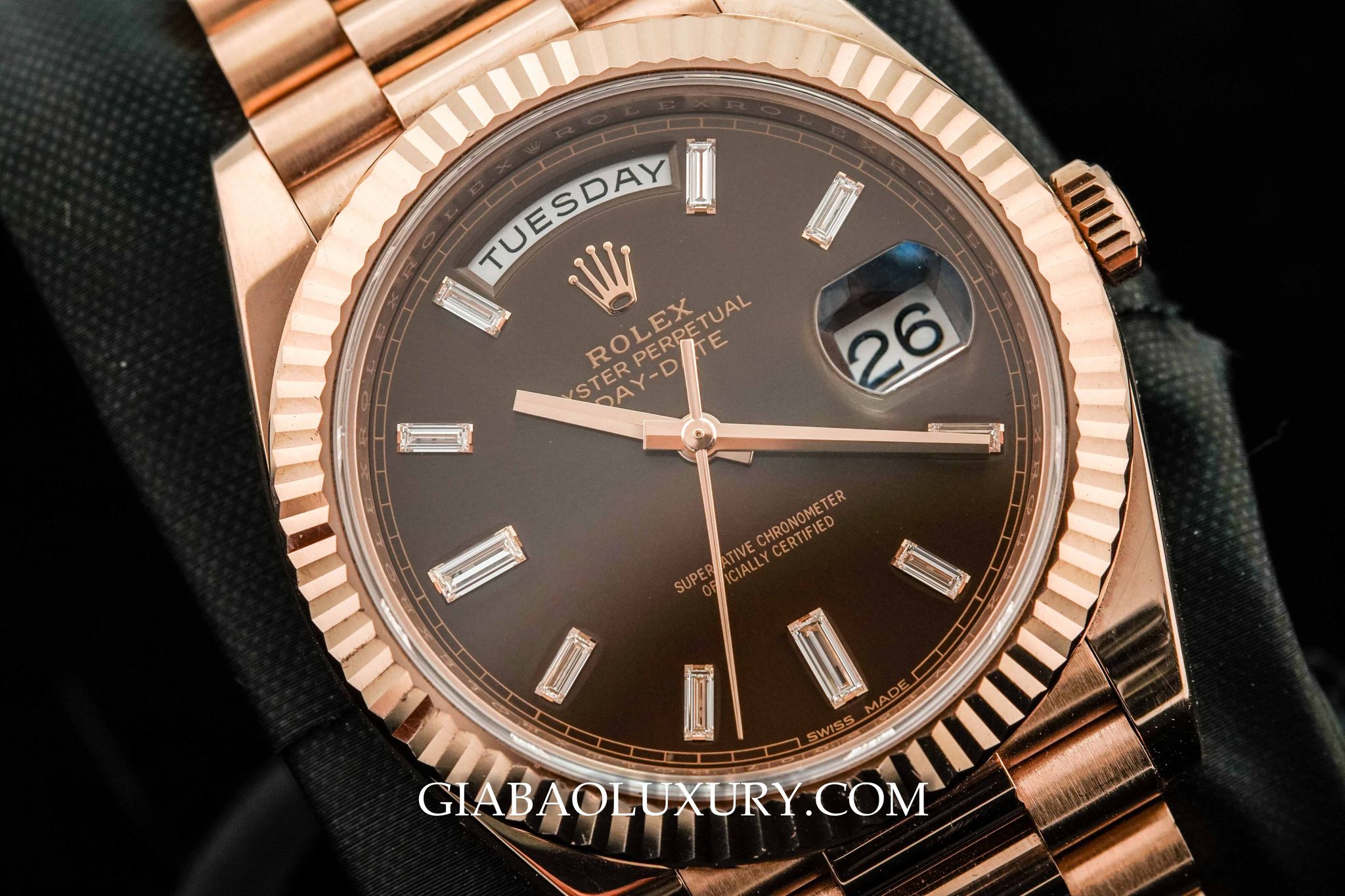 Lời cám ơn tới khách hàng - Anh Việt giao lưu thành công chiếc đồng hồ Rolex Day-Date 228235