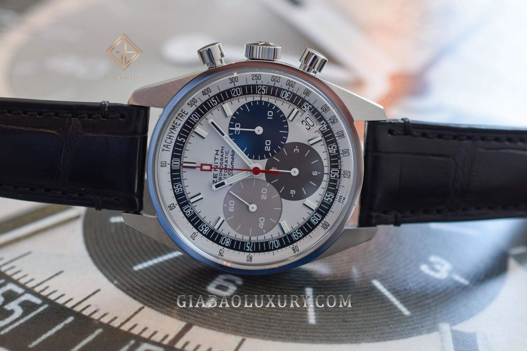 Review đồng hồ Zenith EL Primero A386 tại Only Watch 2019