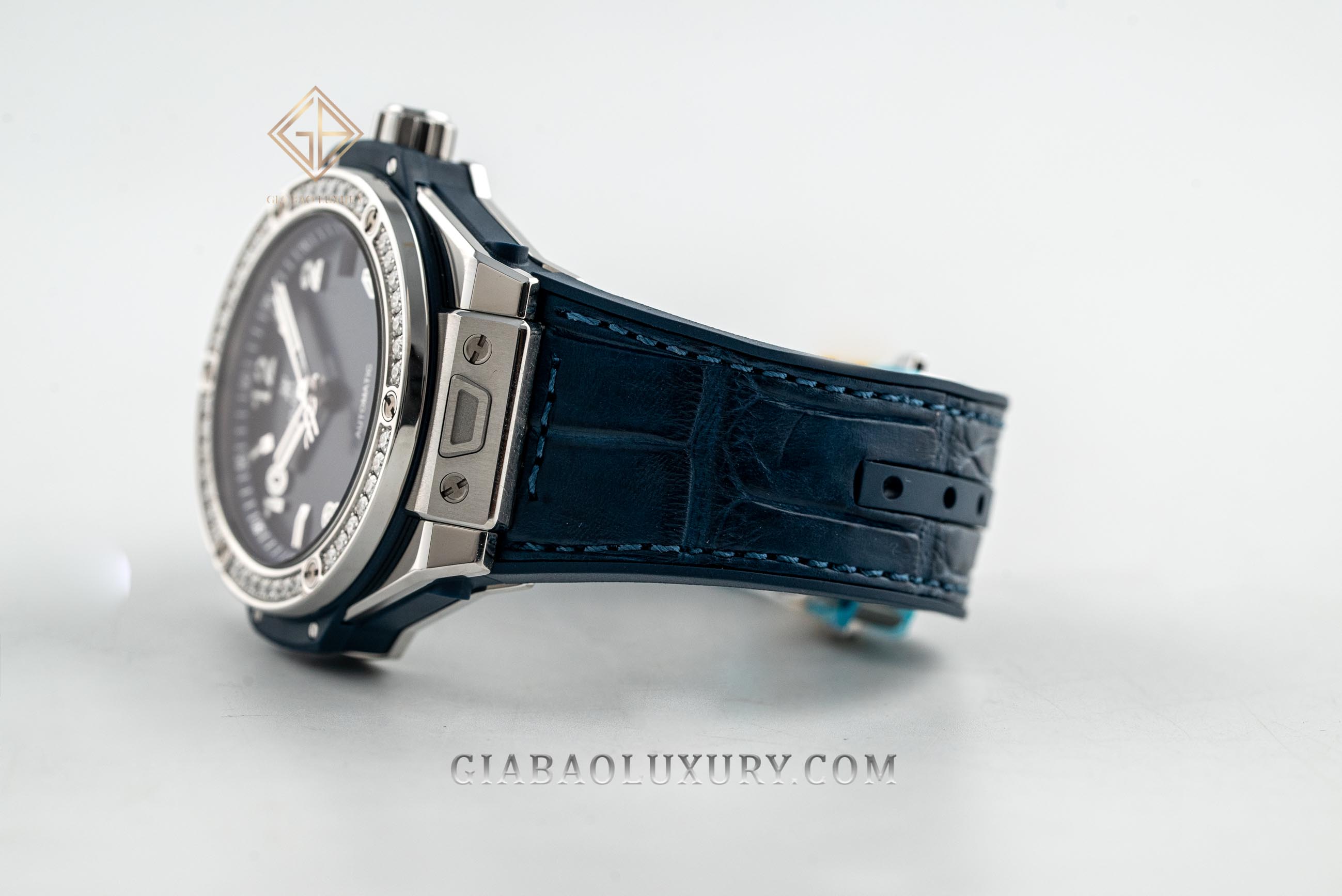 Đồng Hồ Hublot Big Bang One Click Steel Blue Diamonds 39mm 465.SX.7170.LR.1204