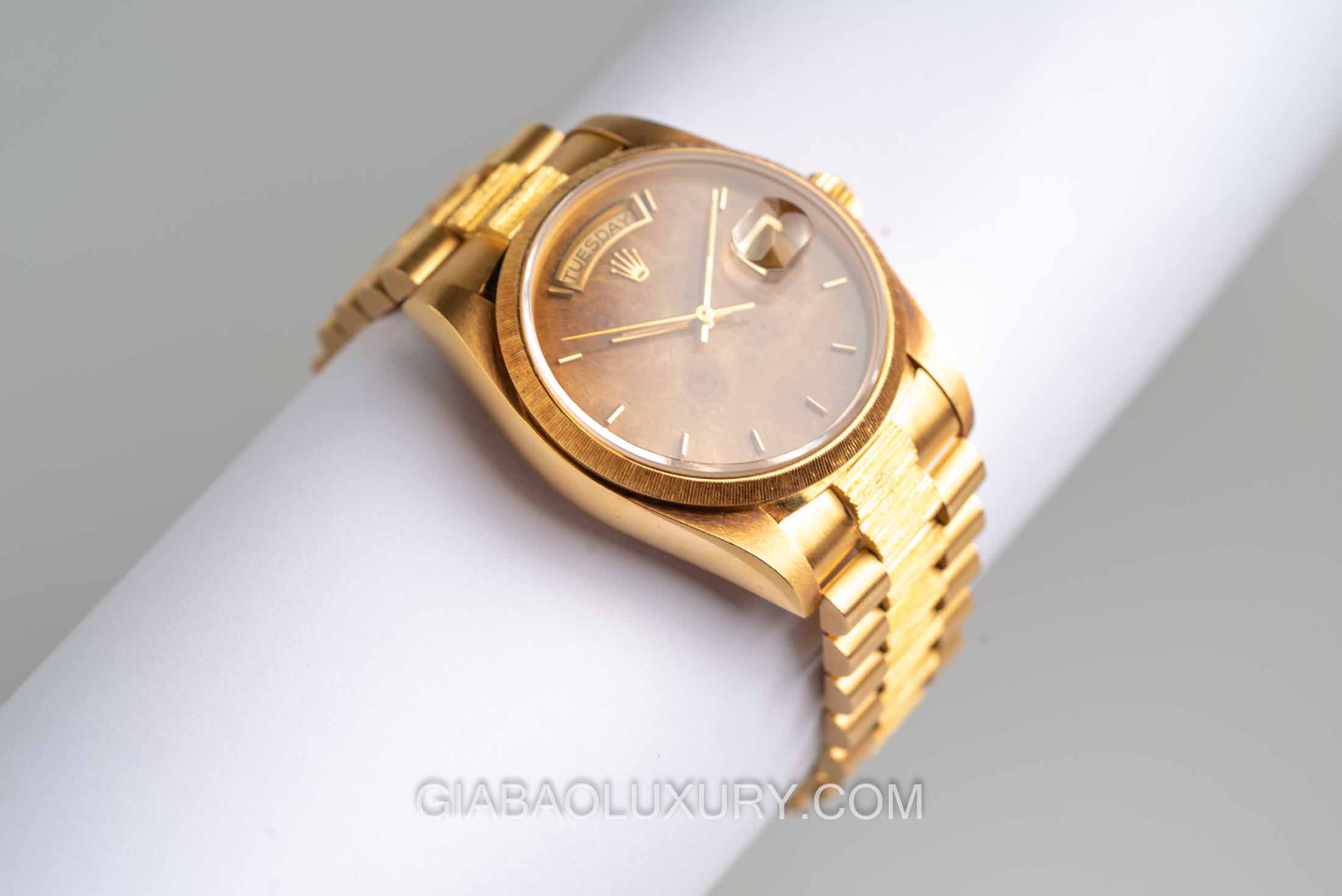 Rolex Day-Date 18078 Mặt Số Gỗ